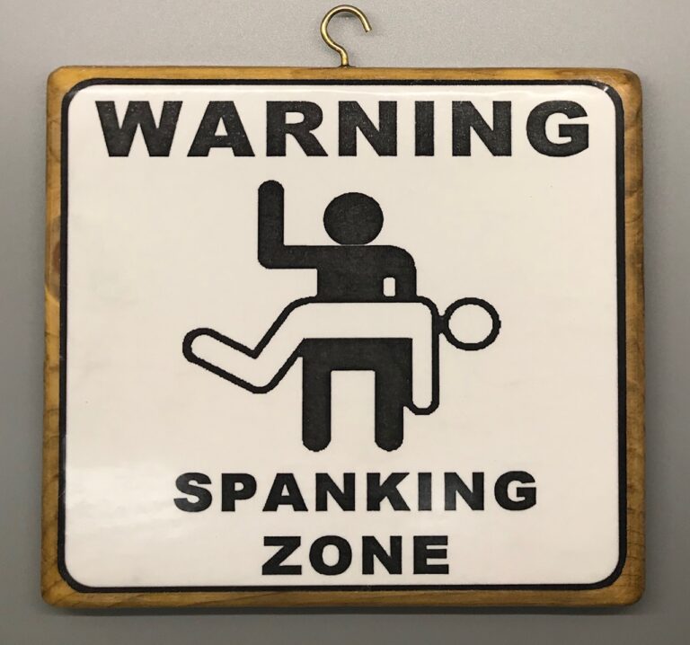 spanking-zone.com